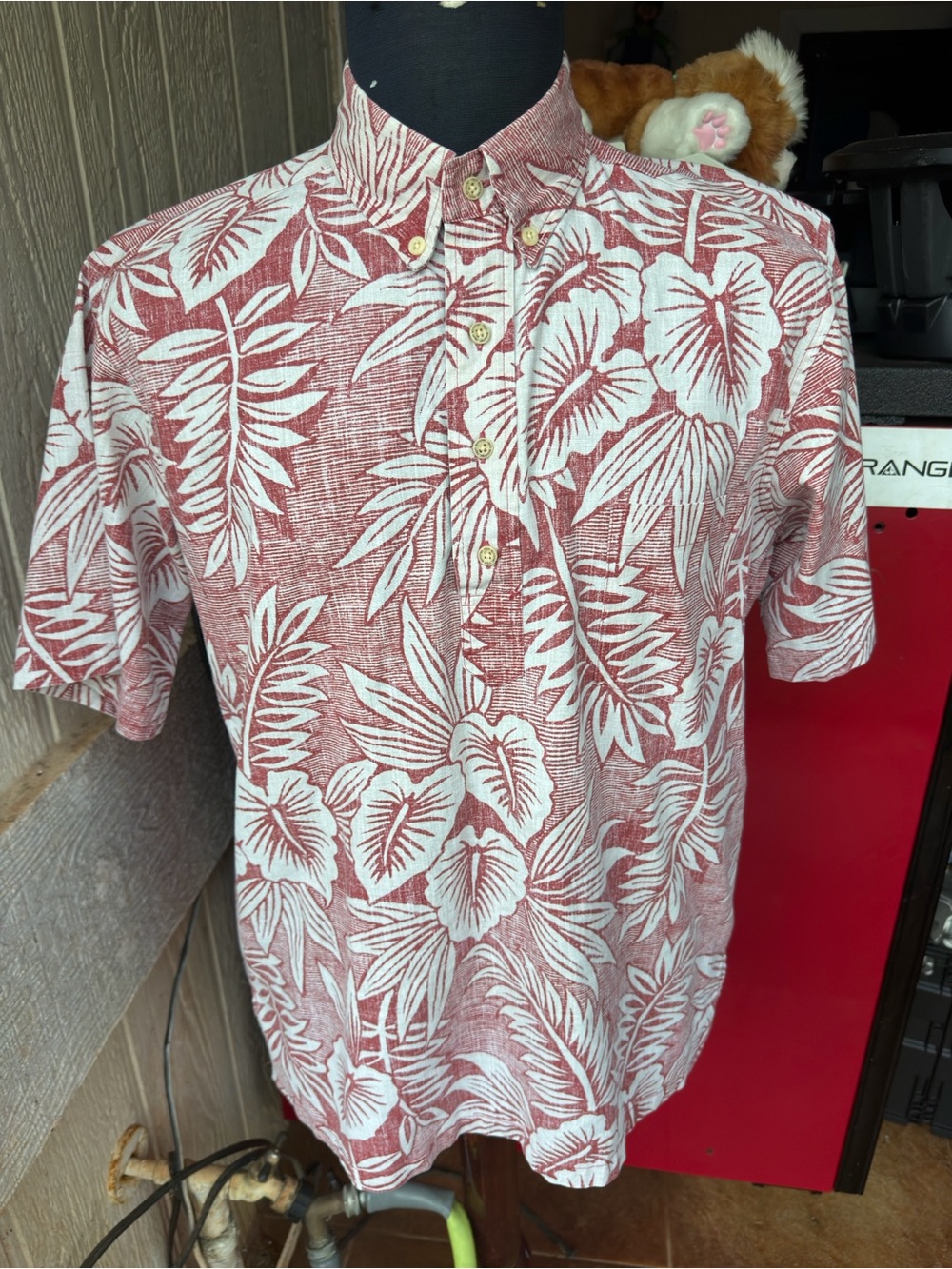 PreOwned Reyn Spooner Hawaiian Print Red Pullover Men's Medium
